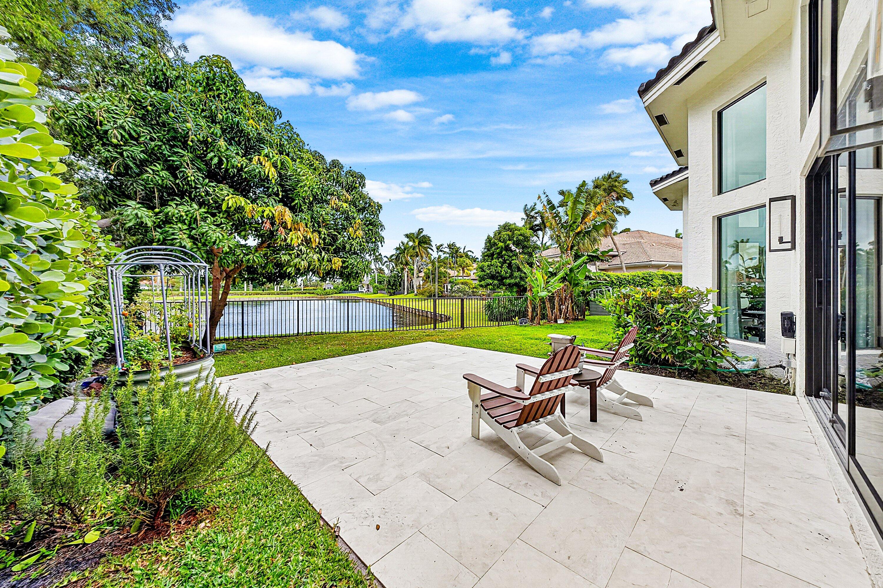 3633 Carlton Place Boca Raton, FL 33496 - Photo 76 of 99 Patio off dining area