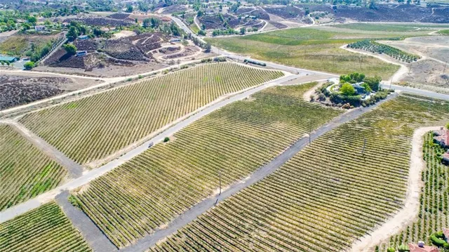 a view of lake view with ocean view