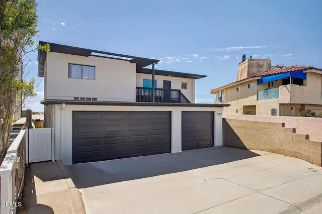 $3,295,000 | 3289 Ocean Drive, Oxnard, CA 93035