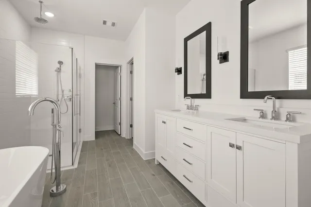 $498,825 | 4106 Golden Bird Lndg Court, League City, TX 77573