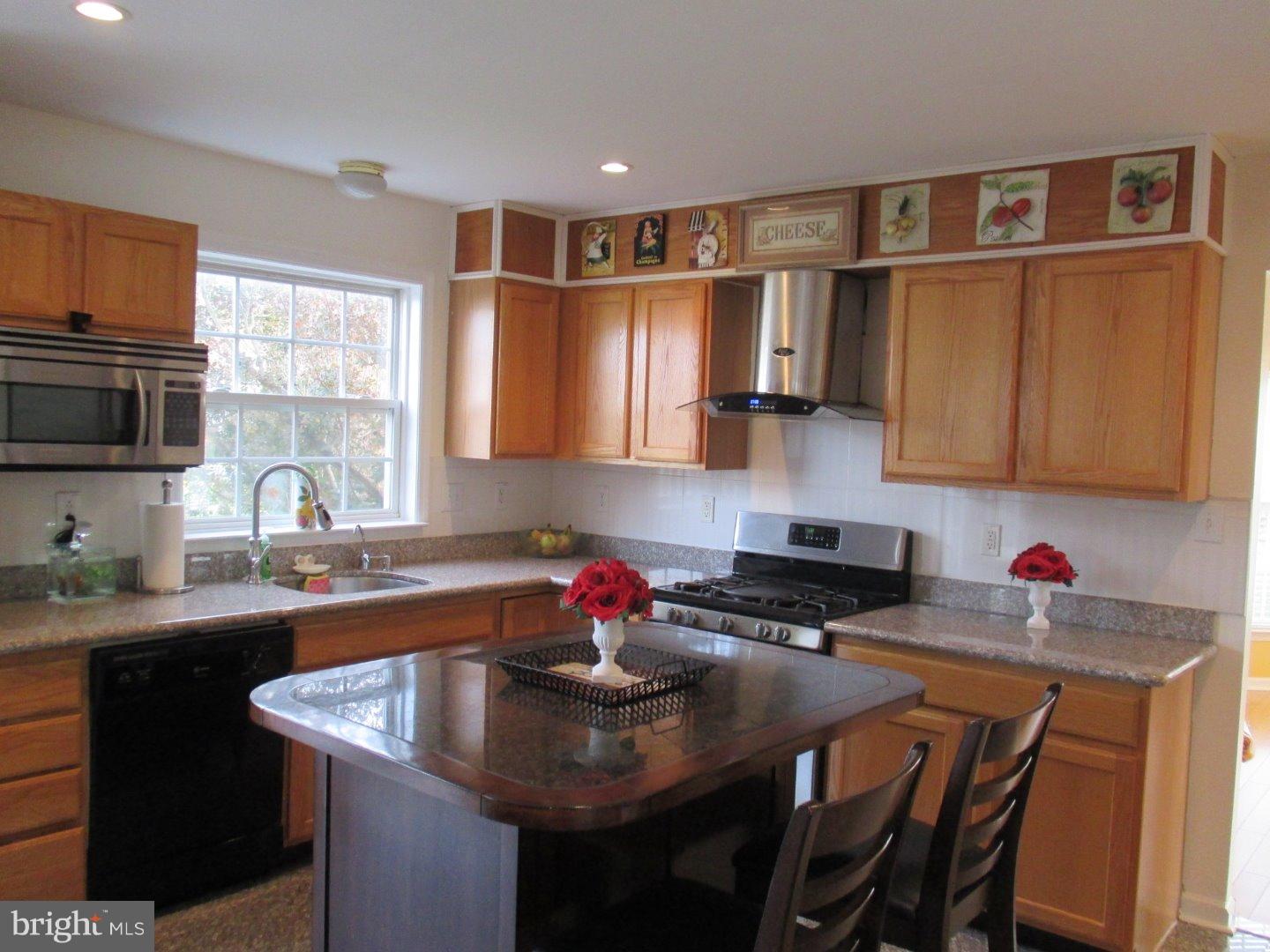 24 Brookside Court Spring City, PA 19475 - Photo 14 of 25 Kitchen