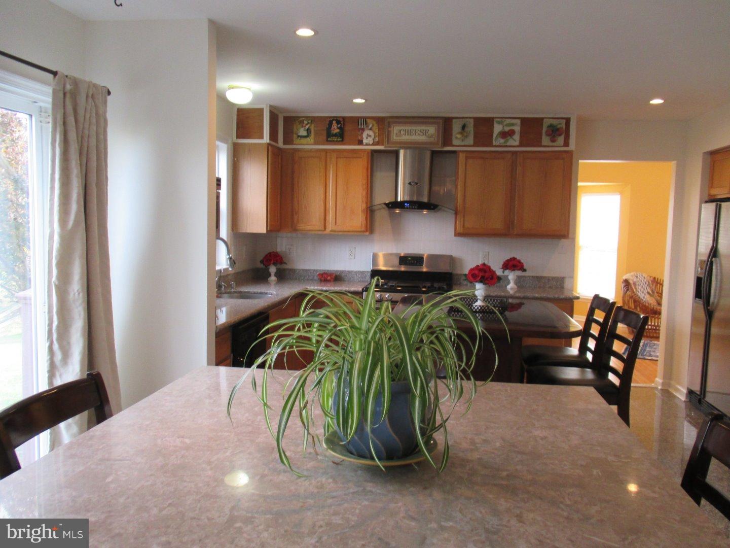 24 Brookside Court Spring City, PA 19475 - Photo 15 of 25 Kitchen