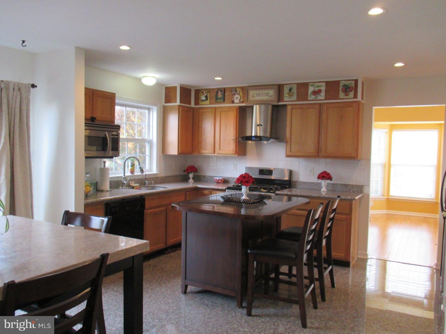 24 Brookside Court Spring City, PA 19475 - Photo 17 of 25 Kitchen
