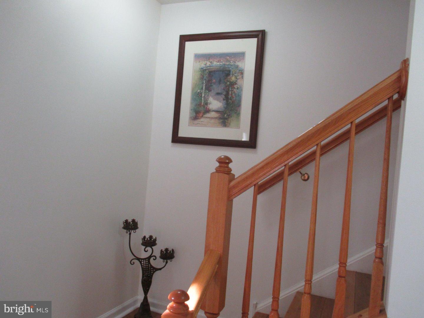 24 Brookside Court Spring City, PA 19475 - Photo 23 of 25 Foyer