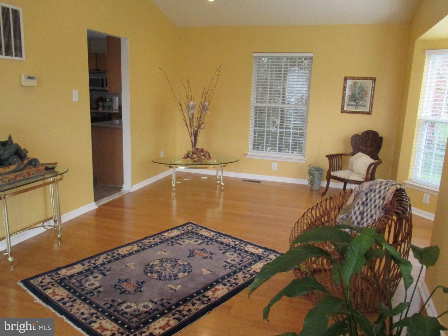 24 Brookside Court Spring City, PA 19475 - Photo 6 of 25 Living Room