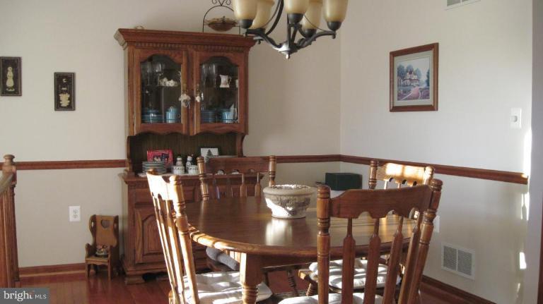 3970 Prospect Road Street, MD 21154 - Photo 17 of 29 Dining Room