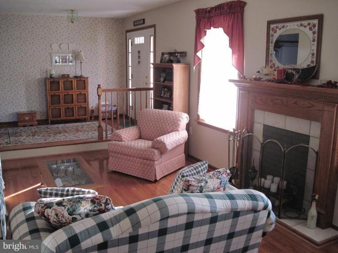 3970 Prospect Road Street, MD 21154 - Photo 29 of 29 Living Room #2