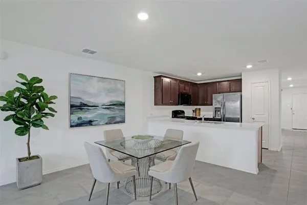 $1,850 | 14048 Earlham Street, Pilot Point, TX 76258