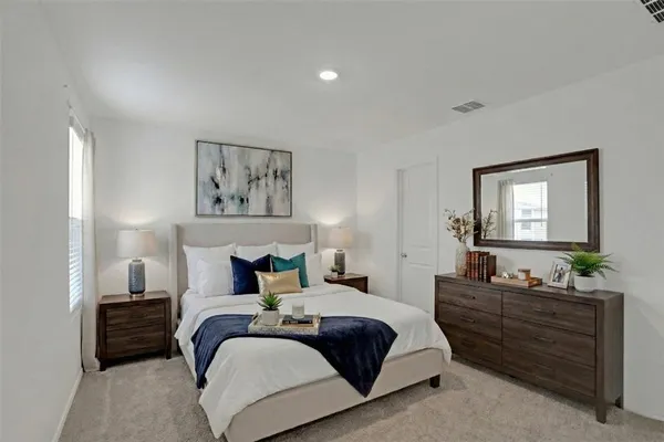 $1,850 | 14048 Earlham Street, Pilot Point, TX 76258