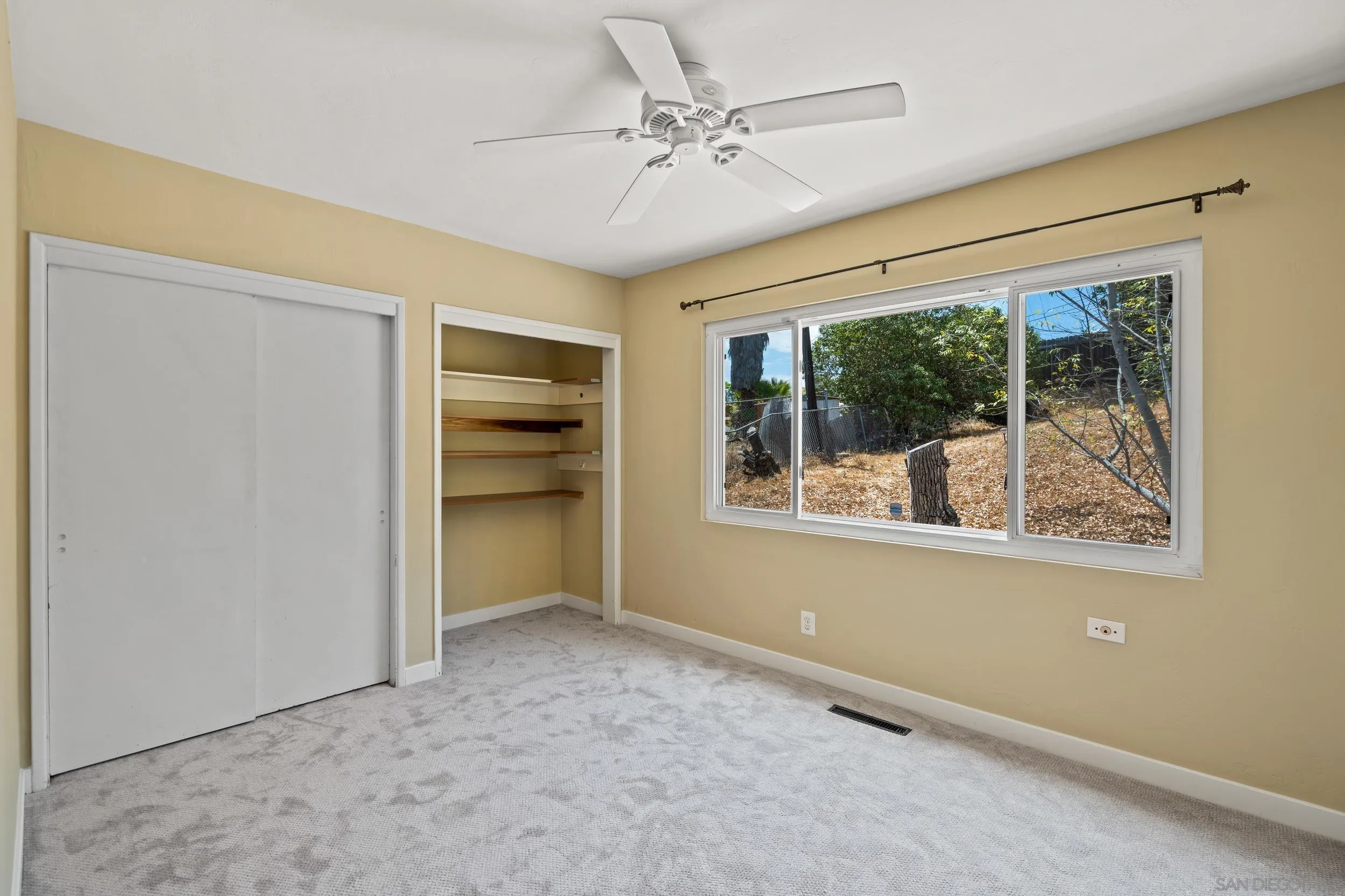 10143 Del Rio Road Spring Valley, CA 91977 - Photo 16 of 33 Gallery Image 16