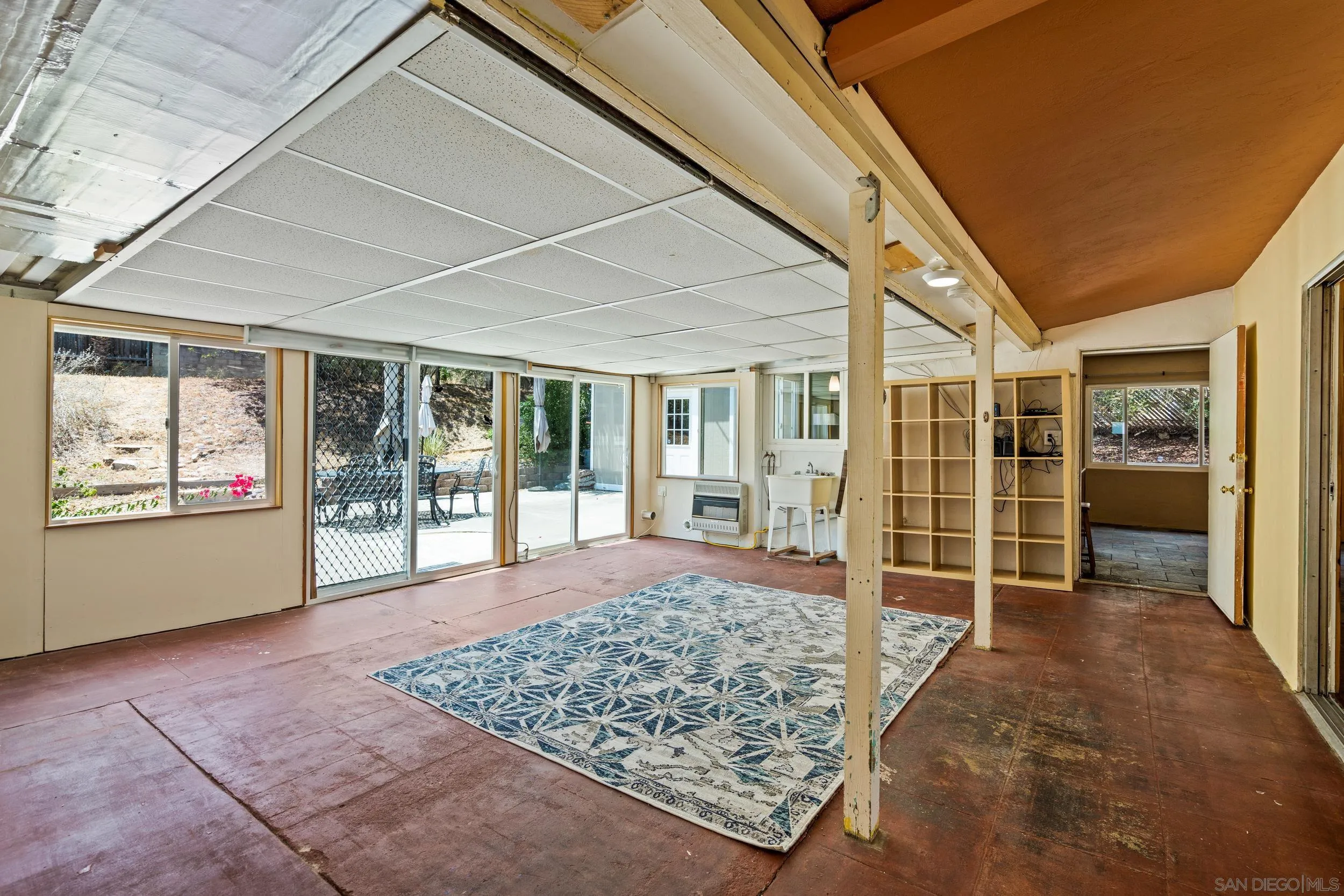 10143 Del Rio Road Spring Valley, CA 91977 - Photo 26 of 33 Gallery Image 26