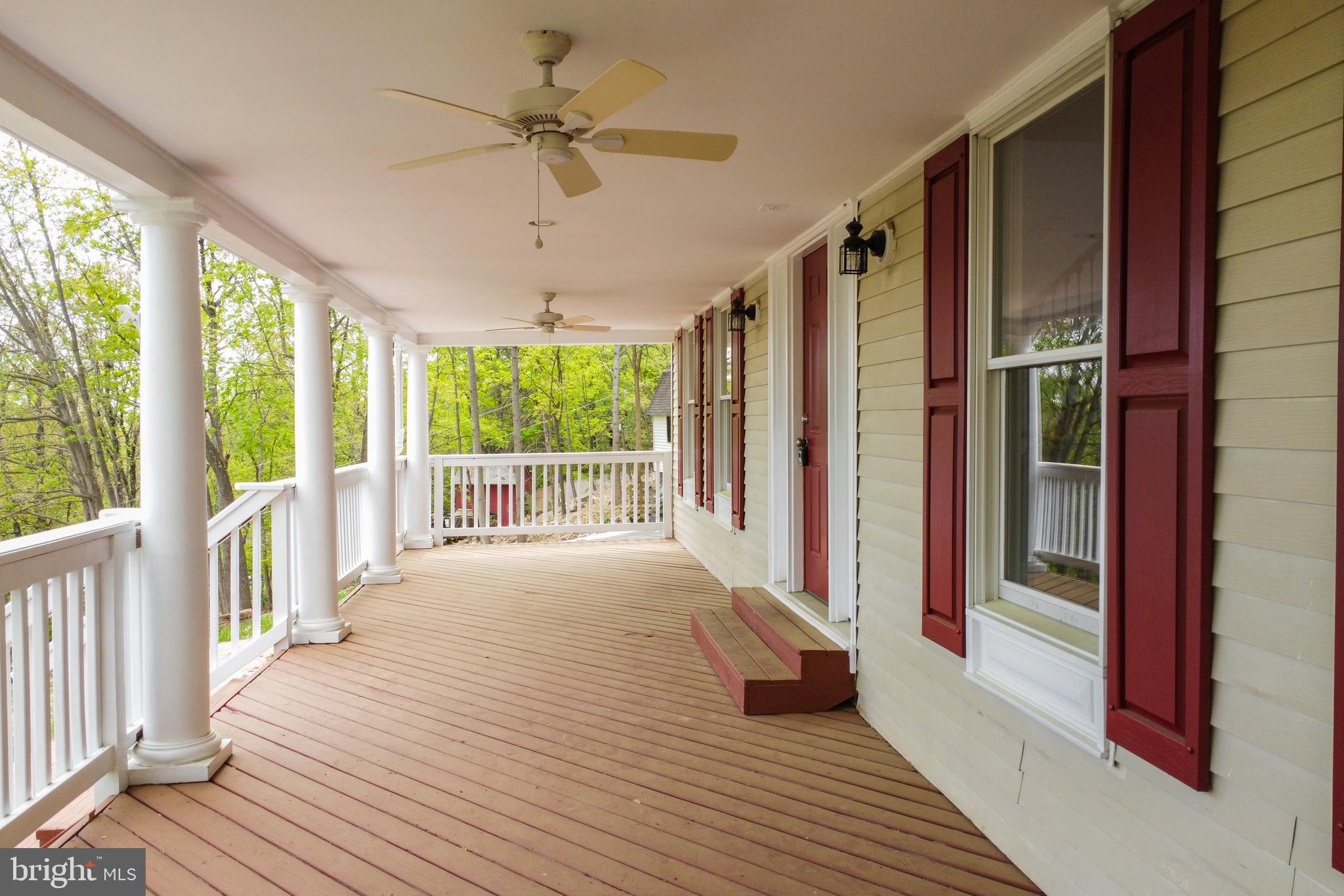 2112 Gore Drive Haymarket, VA 20169 - Photo 33 of 36