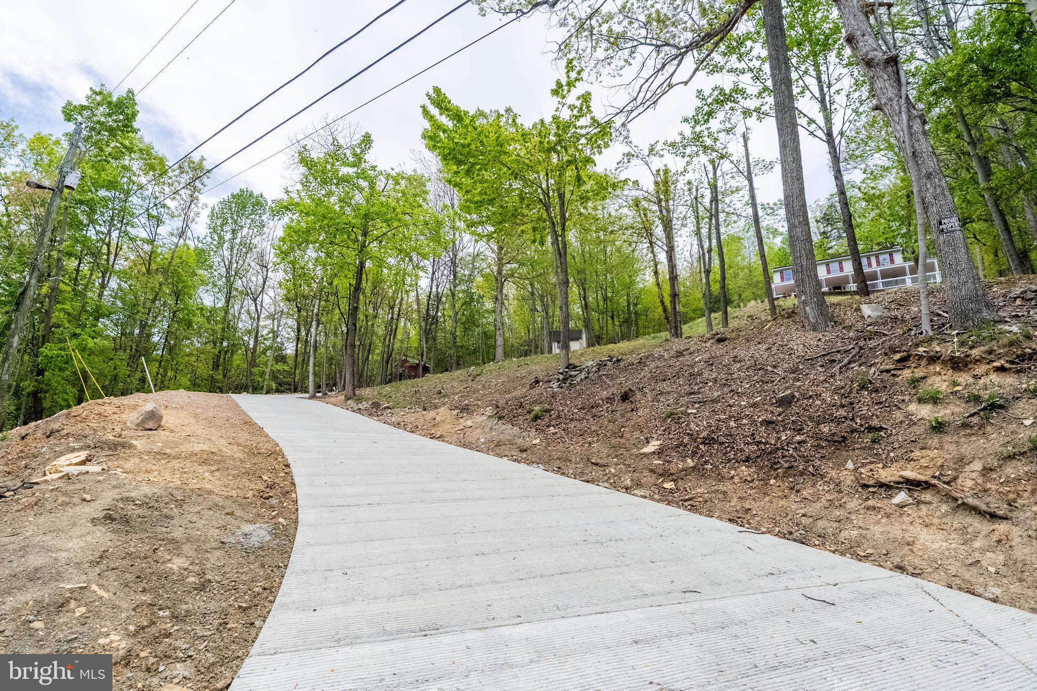 2112 Gore Drive Haymarket, VA 20169 - Photo 35 of 36 New Driveway