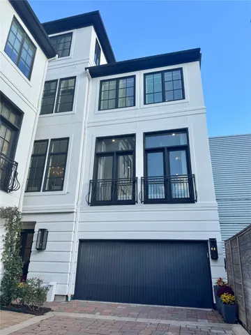 $925,000 | 5517 Crawford Street, Unit B, Houston, TX 77004