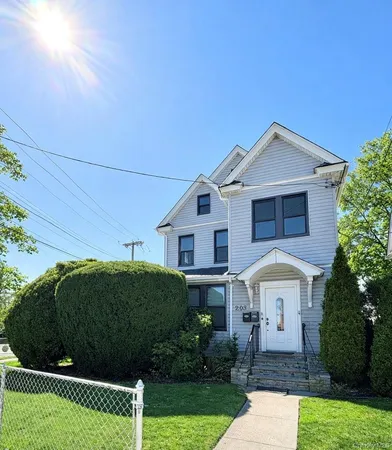 $1,595,000 | 203 Washington Avenue, Cedarhurst, NY 11516
