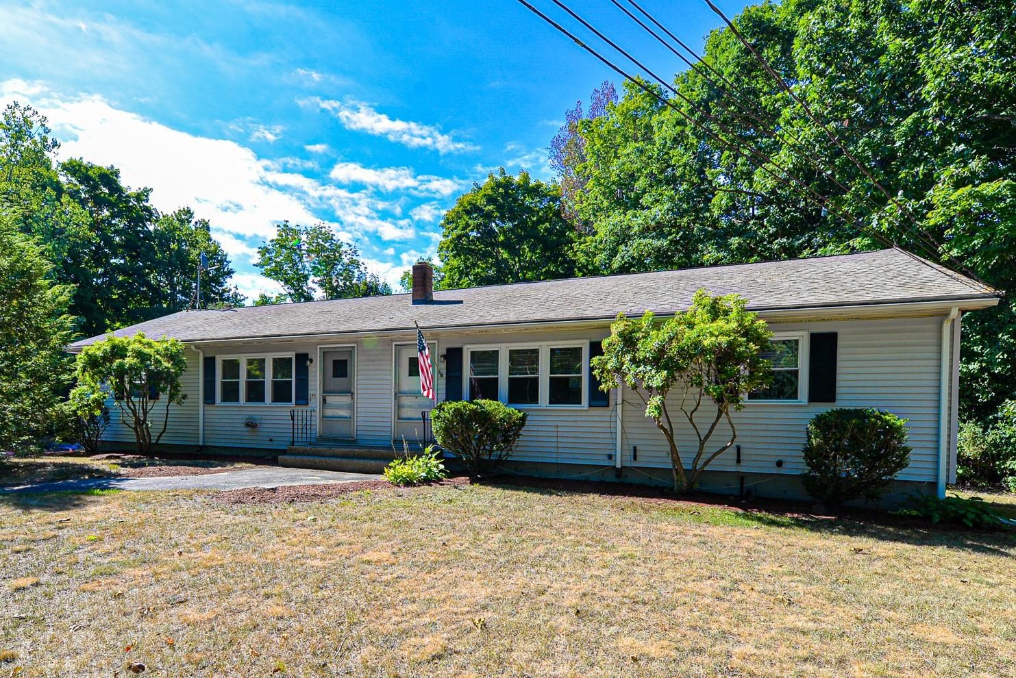 17 Old Derry Road Hudson, NH 03051 - Photo 1 of 27 Gallery Image 1