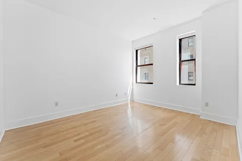$565,000 | 4 Beacon Way, Unit 805, Jersey City, NJ 07304