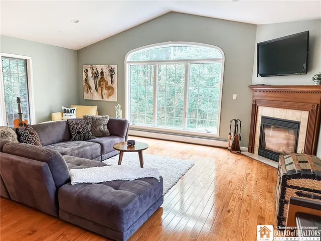 $739,000 | 70 East Fairmount Avenue, Busti, NY 14750