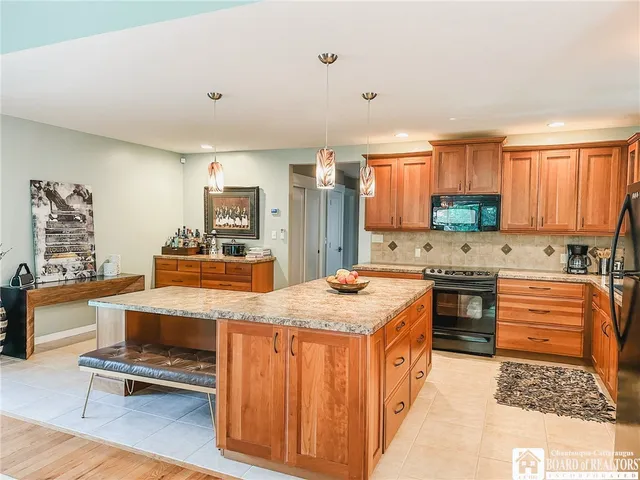 $739,000 | 70 East Fairmount Avenue, Busti, NY 14750