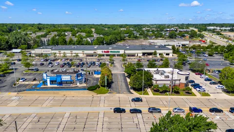 $340,000 | 375 Juniper Tree Court, Hoffman Estates, IL 60169