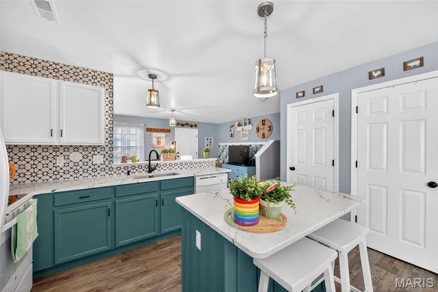 $277,000 | 431 Wild Oak Drive, O'Fallon, MO 63368