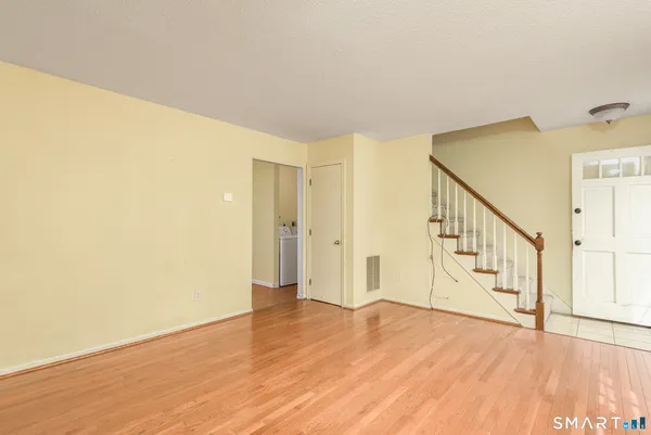 $149,900 | 132 Skyridge Road, Unit 132, Bristol, CT 06010