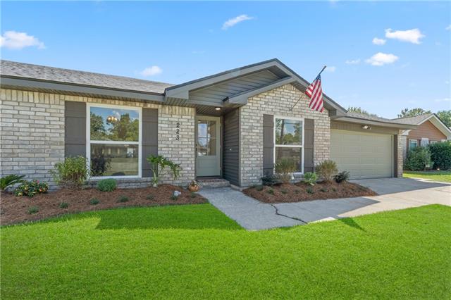 223 North Boulevard Slidell, LA 70458 - Photo 2 of 22