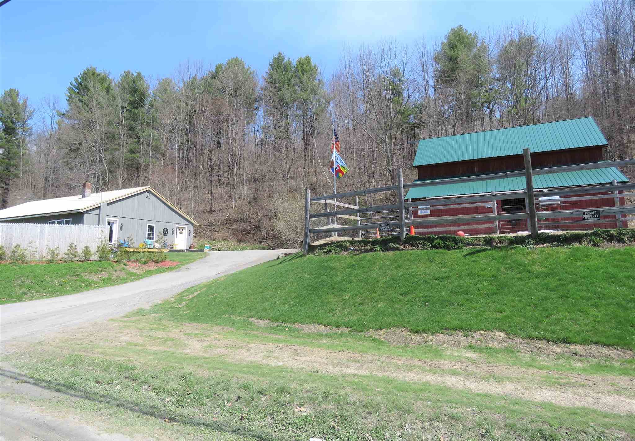 291 Glover Road Barton, VT 05822 - Photo 2 of 22