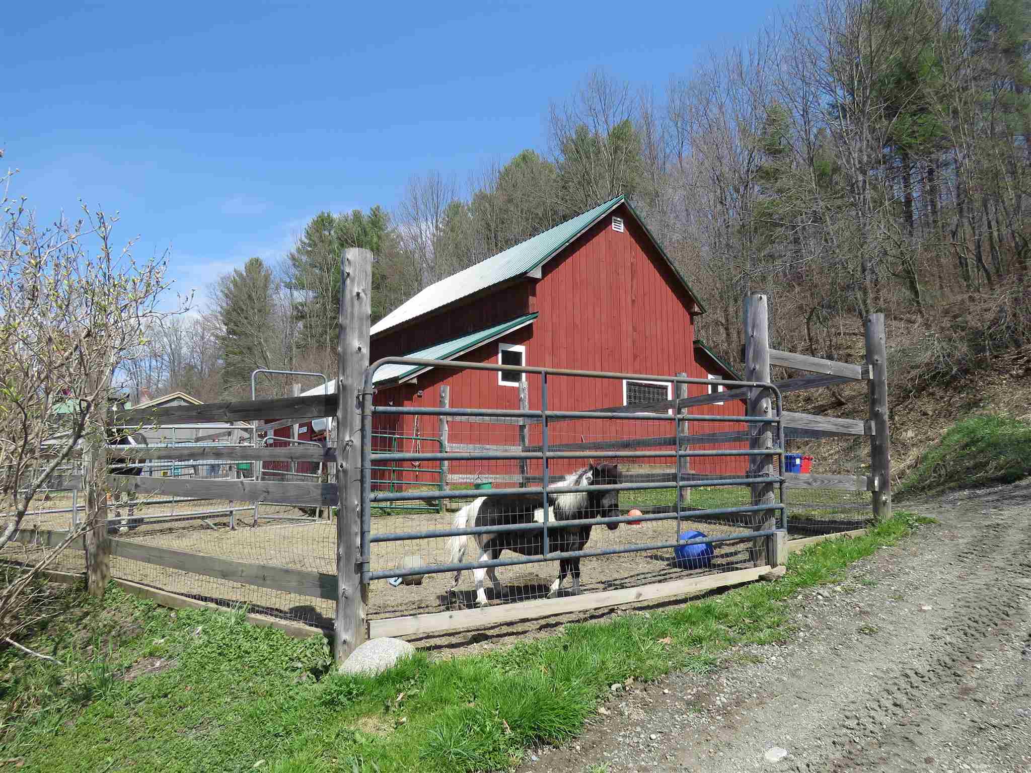 291 Glover Road Barton, VT 05822 - Photo 10 of 22