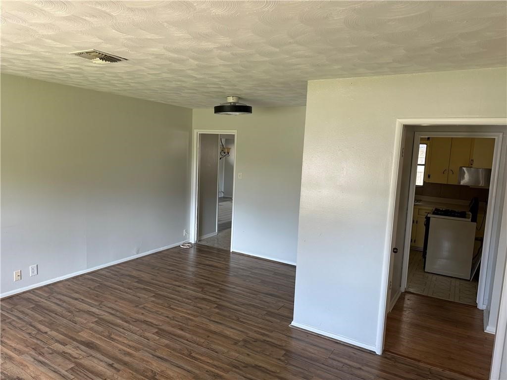 107 Melba Drive Portland, TX 78374 - Photo 10 of 11