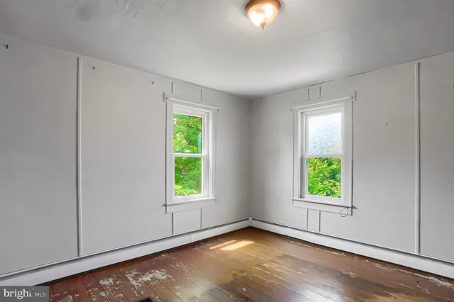 an empty room with window