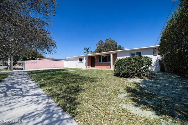 $4,200 | 783 West 78th Street, Unit 1, Hialeah, FL 33014