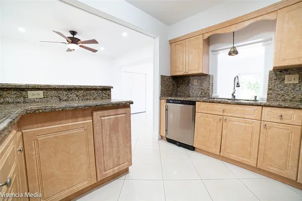 $4,200 | 783 West 78th Street, Unit 1, Hialeah, FL 33014