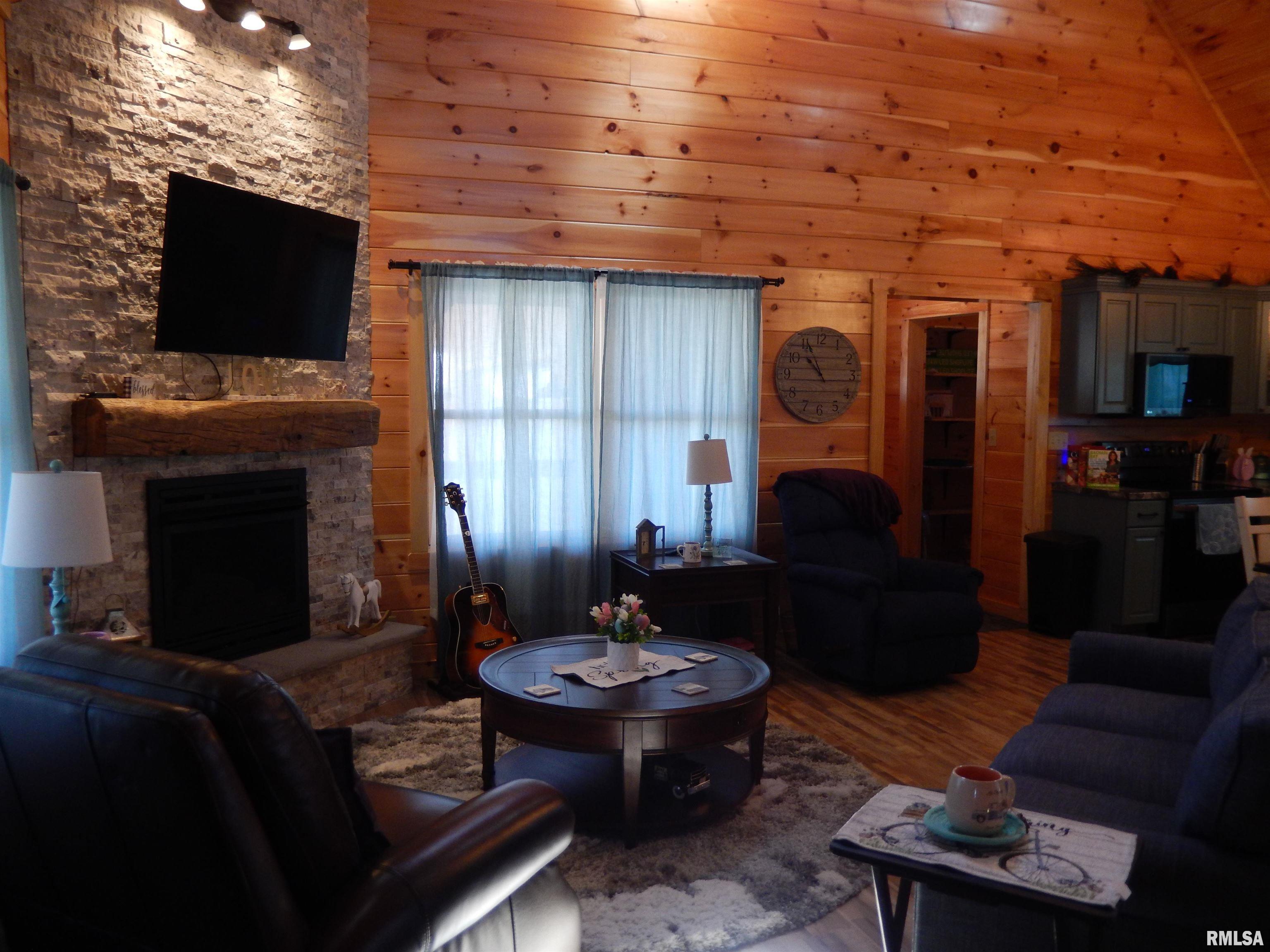 20195 North 1150th Road Adair, IL 61411 - Photo 8 of 49