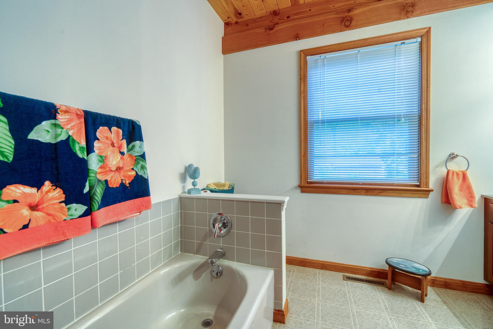 456 Pear Tree Point Road Chestertown, MD 21620 - Photo 12 of 44 Gallery Image 12
