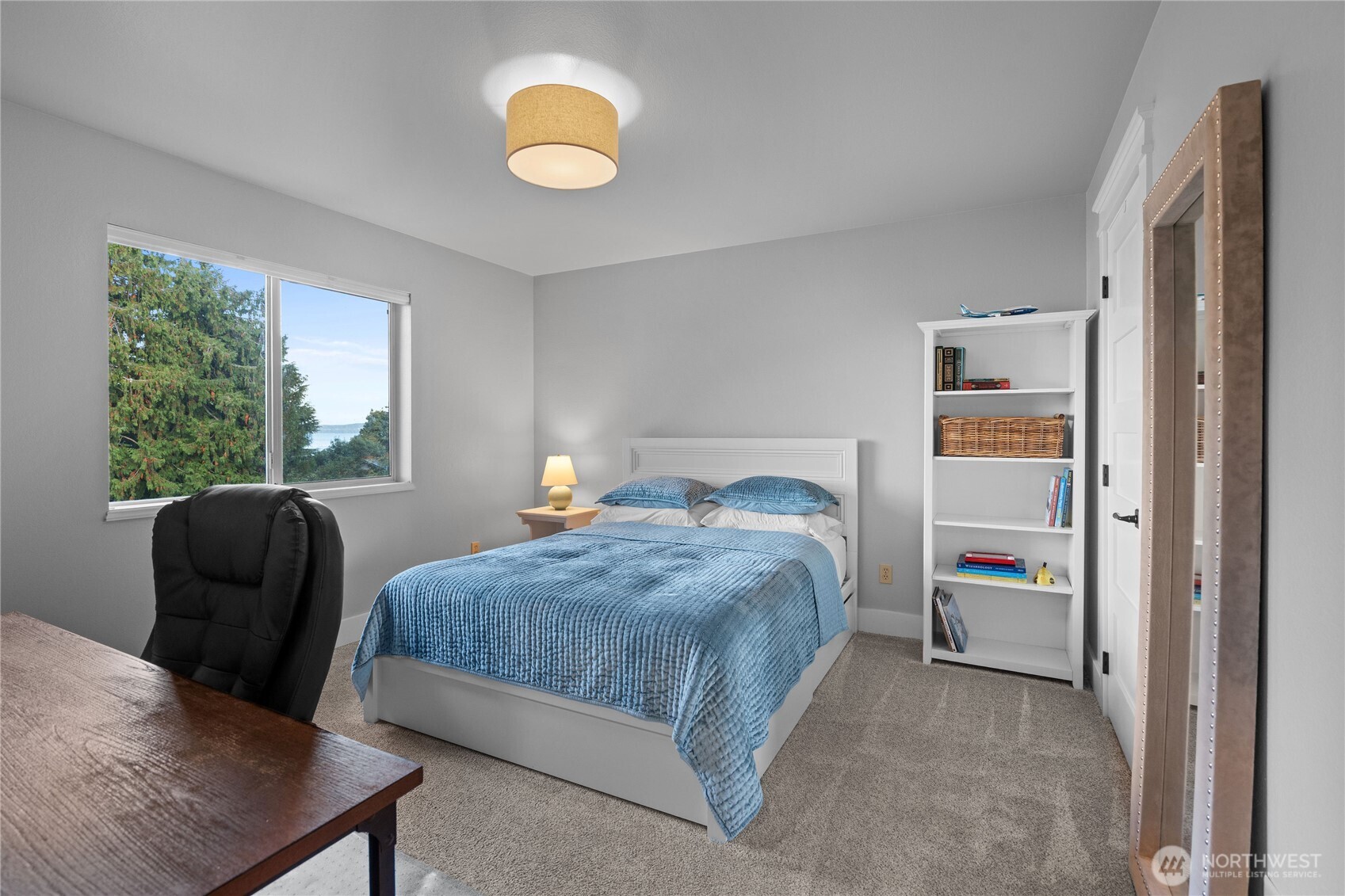 6237 Walnut Way Clinton, WA 98236 - Photo 28 of 40 Gallery Image 28