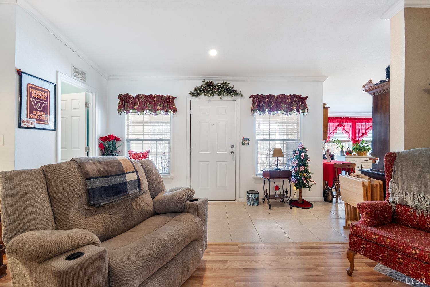 214 Victoria Drive Amherst, VA 24521 - Photo 6 of 33