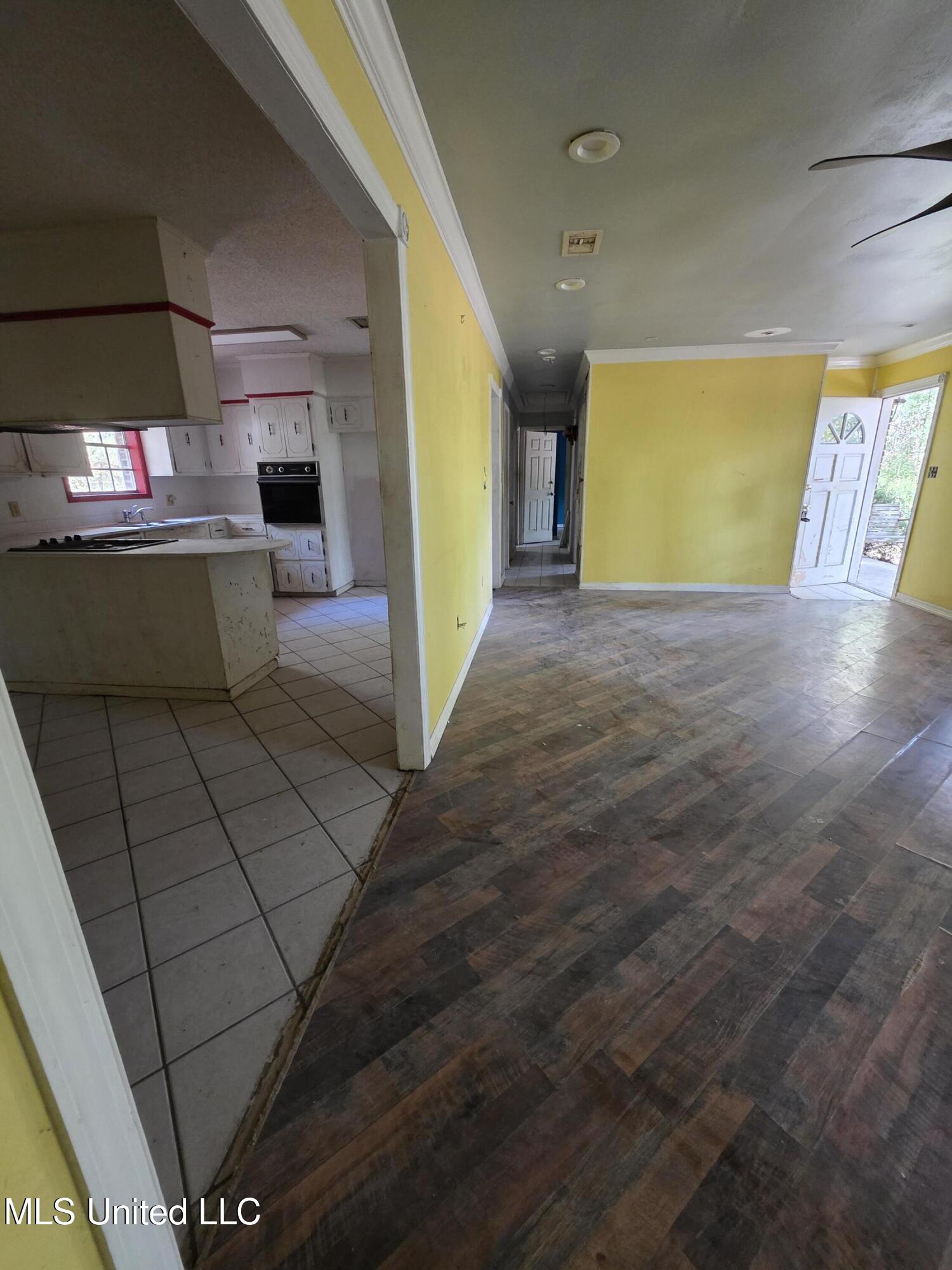 619 Highway 29 Wiggins, MS 39577 - Photo 3 of 13 20251027_122258