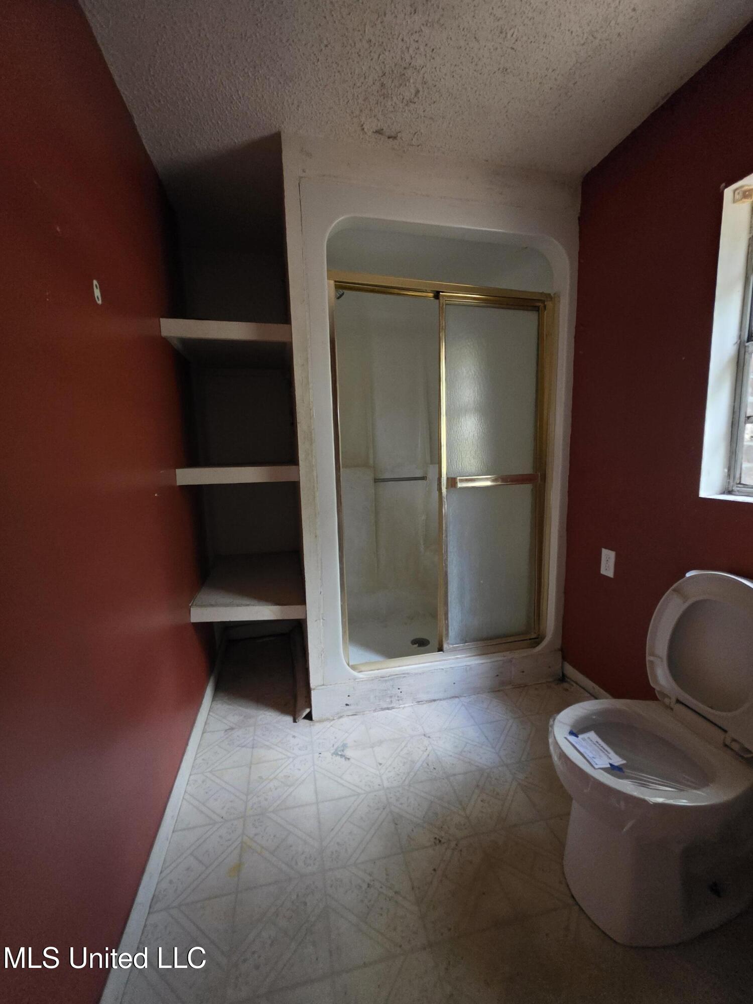 619 Highway 29 Wiggins, MS 39577 - Photo 10 of 13 20251027_122725