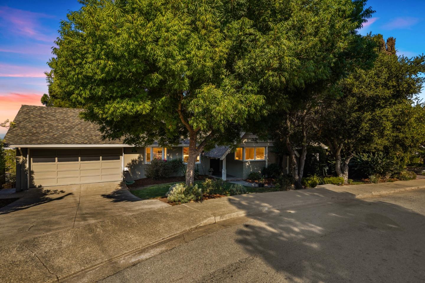22 Del Rey Court San Carlos, CA 94070 - Photo 3 of 47 a front view of a house with a yard