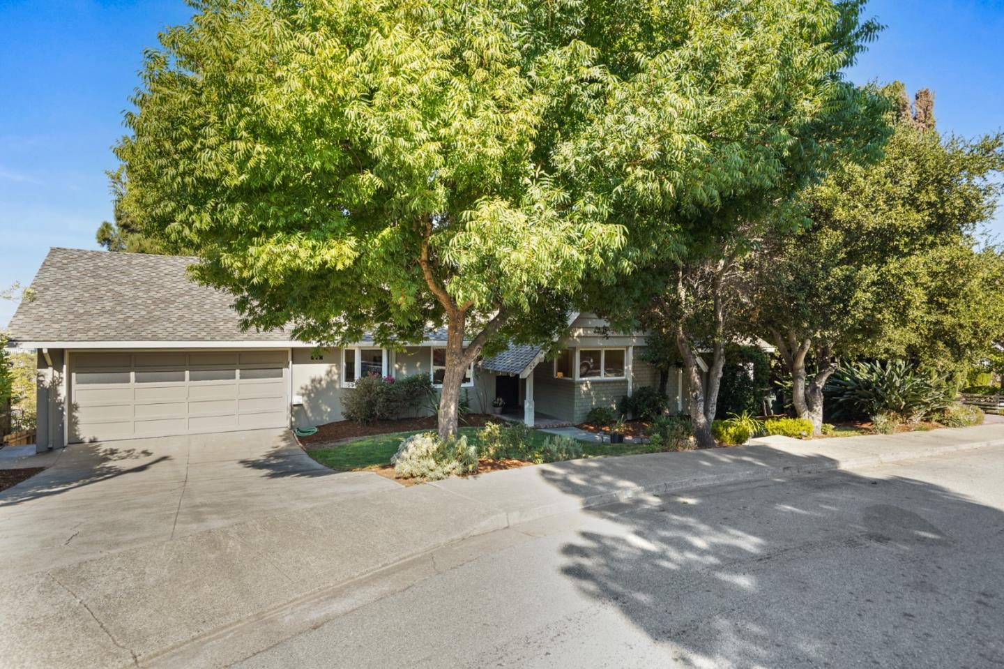 22 Del Rey Court San Carlos, CA 94070 - Photo 47 of 47 a view of a house with a outdoor space