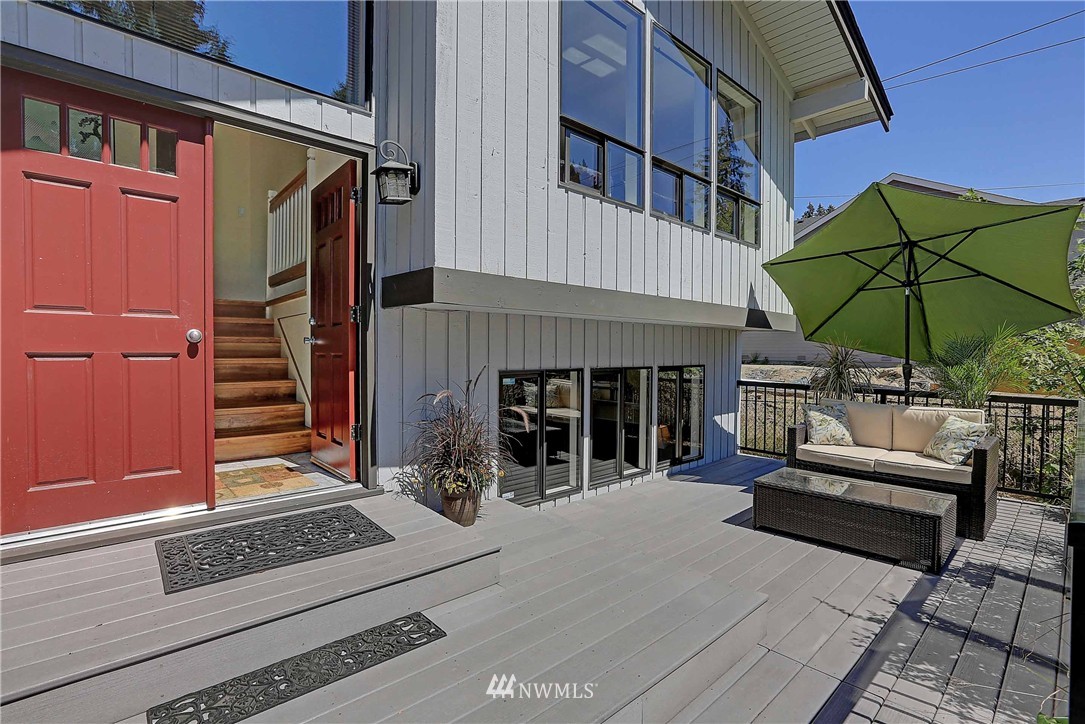2144 North 178th Street Shoreline, WA 98133 - Photo 2 of 23