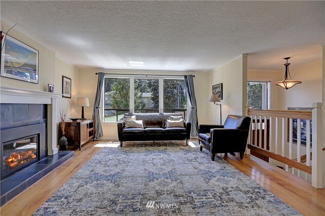2144 North 178th Street Shoreline, WA 98133 - Photo 5 of 23