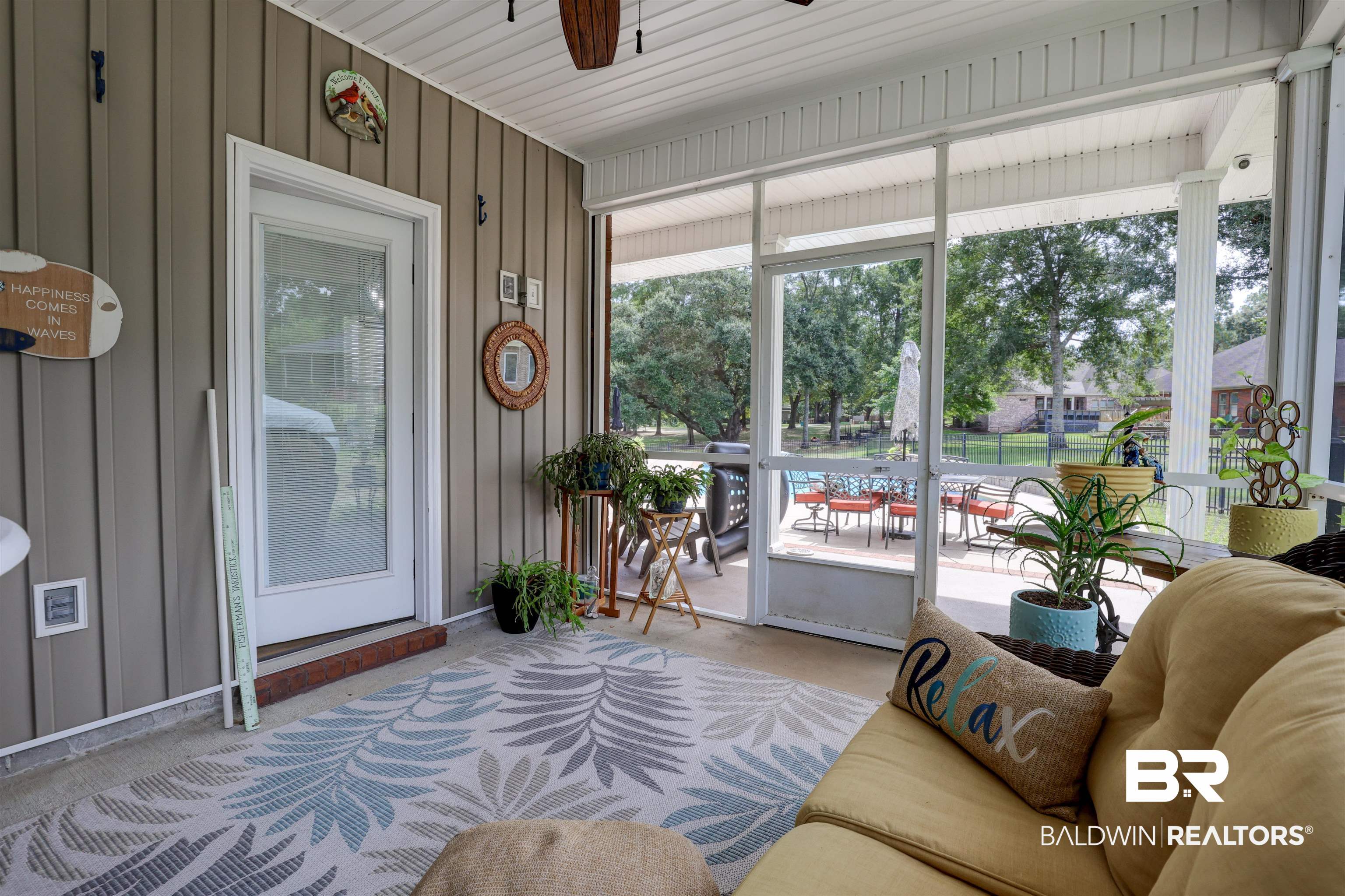 5565 Dawes Lane Theodore, AL 36582 - Photo 25 of 38 Sunroom / solarium with ceiling fan