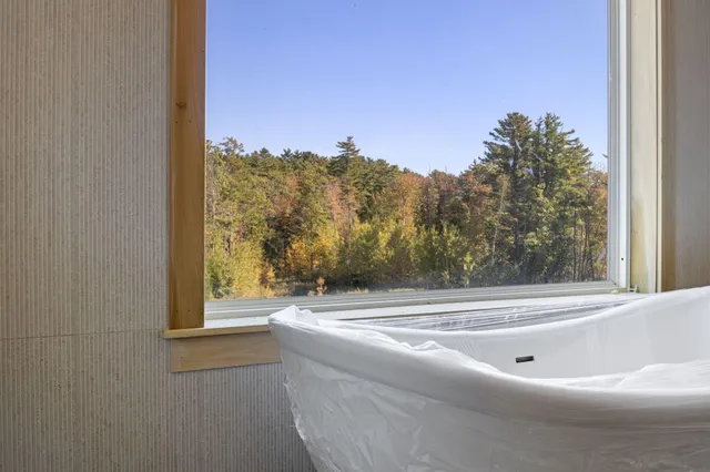 $1,599,000 | 19 Paulsen Drive, Scarborough, ME 04074