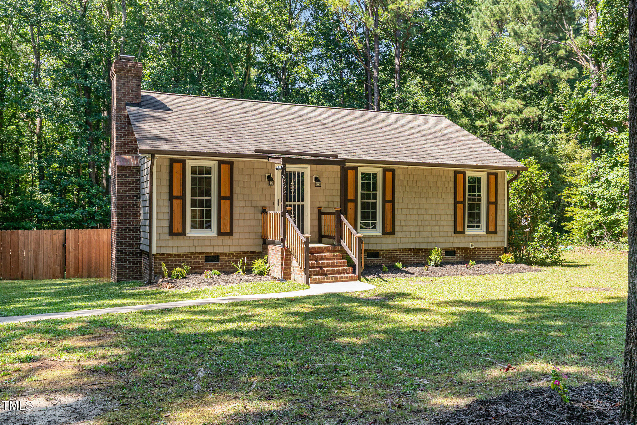 1582 Jordan Narron Road Selma, NC 27576 - Photo 2 of 26 003_img_1398-edit_486