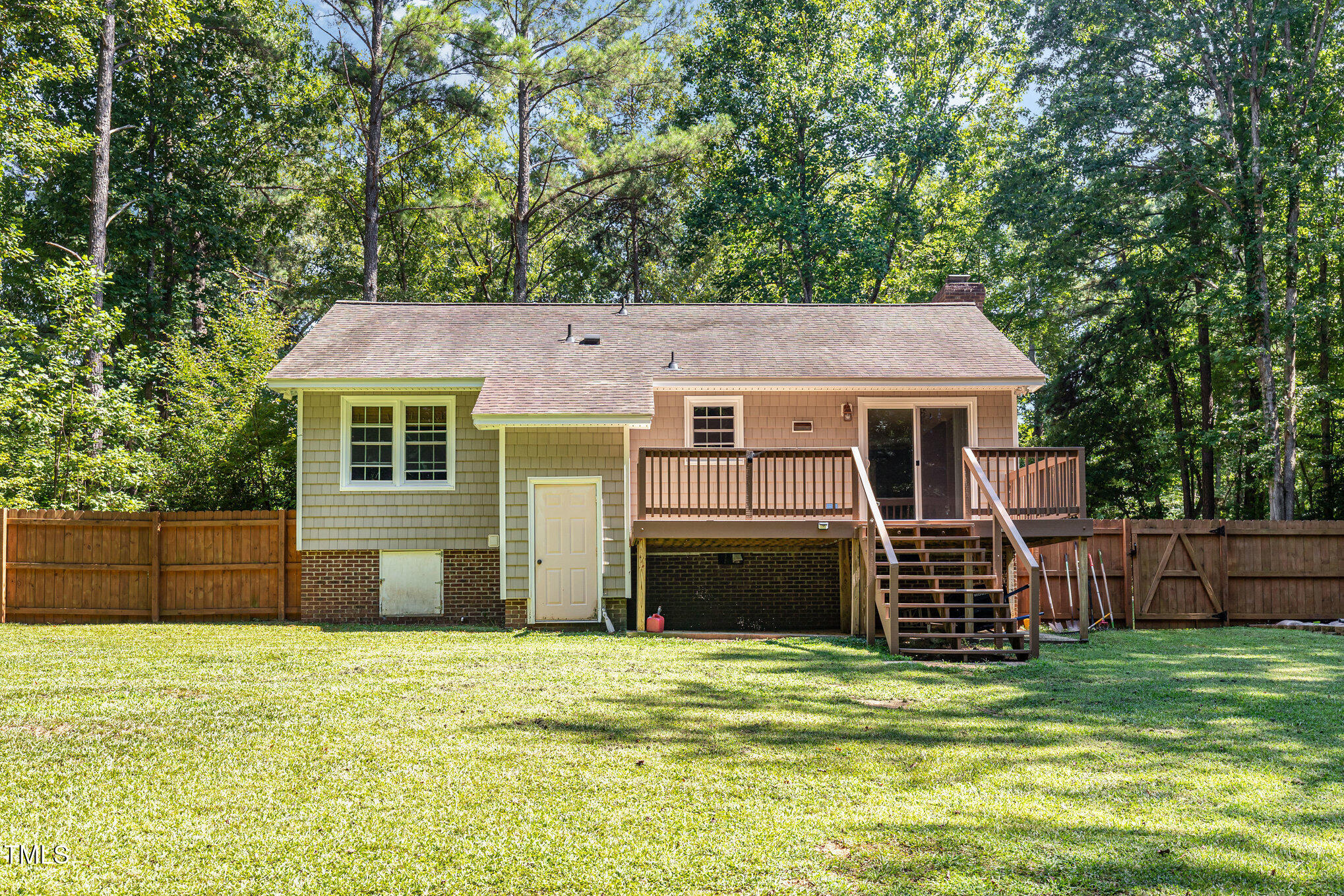 1582 Jordan Narron Road Selma, NC 27576 - Photo 23 of 26 025_4-edit_498