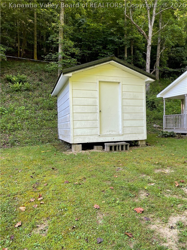 25 Frances Creek Road Harts, WV 25524 - Photo 21 of 22 Gallery Image 21