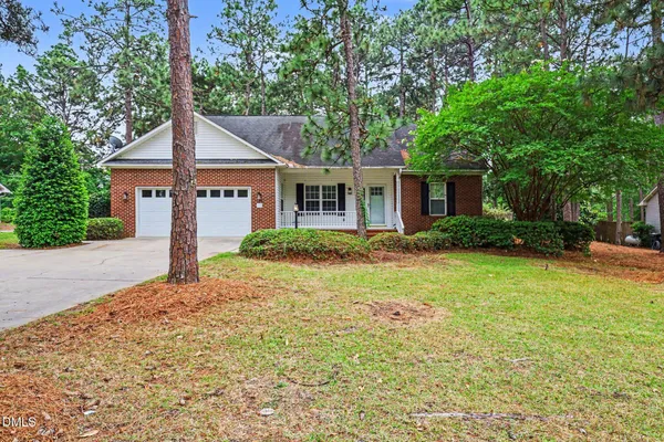 $347,000 | 103 Michael Lane, Aberdeen, NC 28315