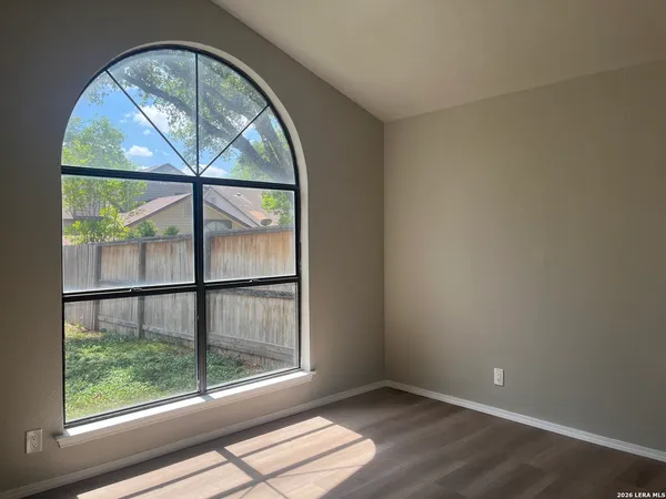 $1,999 | 9358 Village Lance, San Antonio, TX 78250